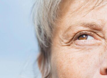 The Related Risk Factors of Diabetic Retinopathy in Elderly